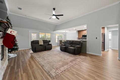 3137 Shoreline Drive Burleson TX 76028