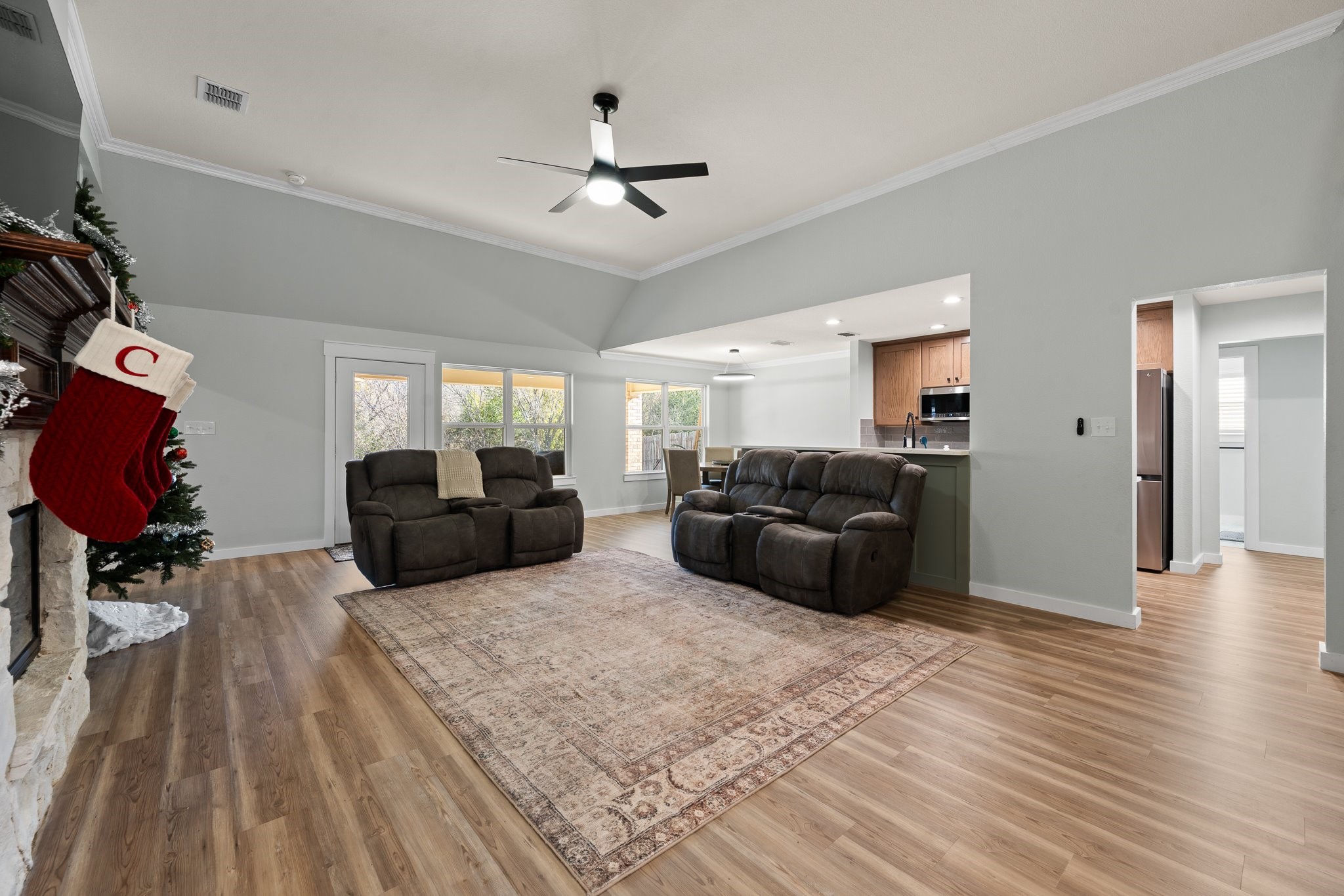 3137 Shoreline Drive Burleson TX 76028