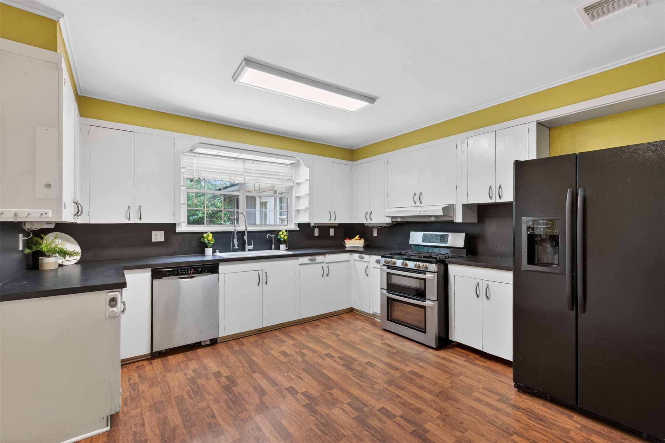 136 Lynn Avenue Shreveport LA 71105