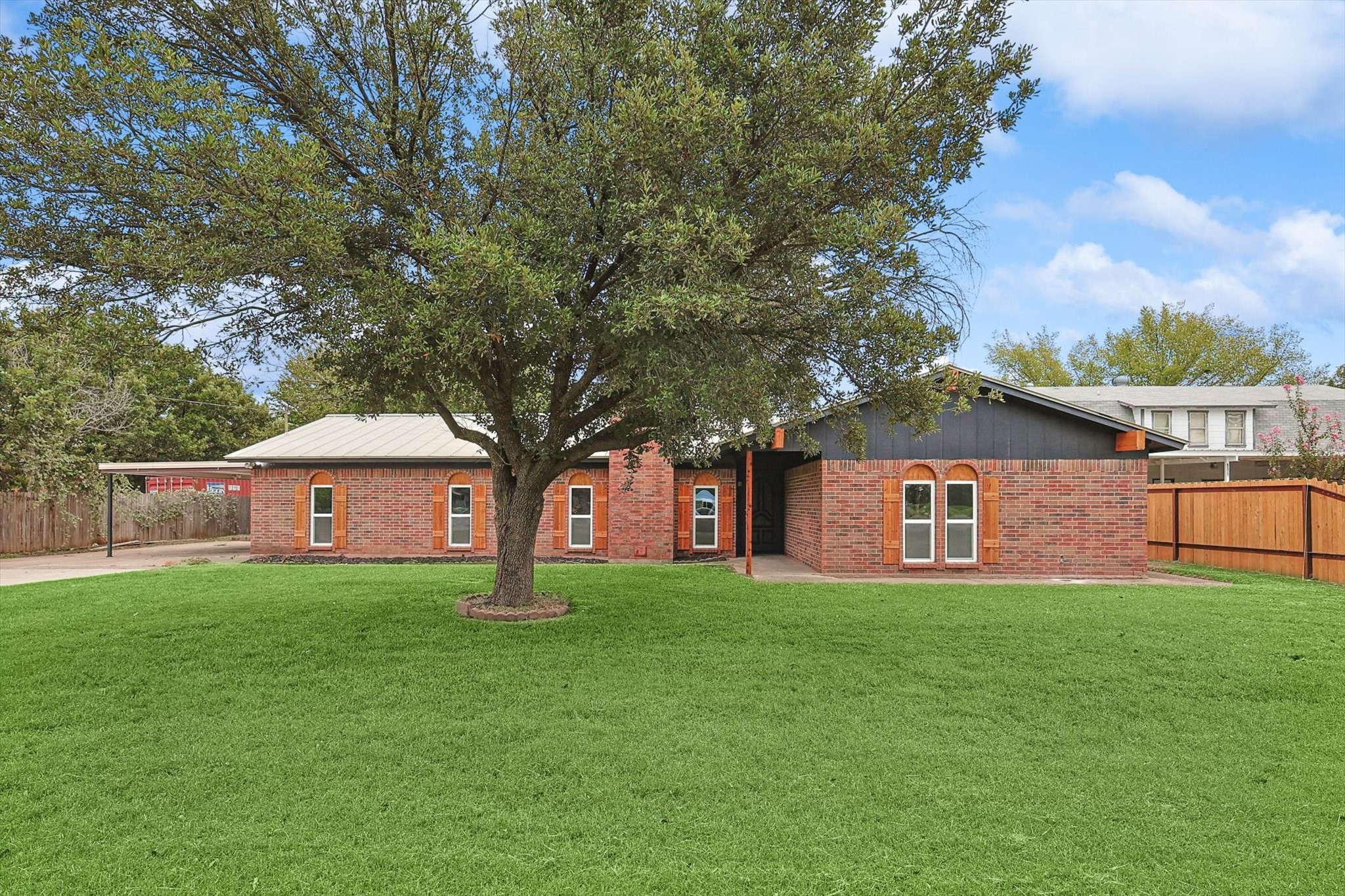 6567 Valley Ridge Drive Fort Worth TX 76140