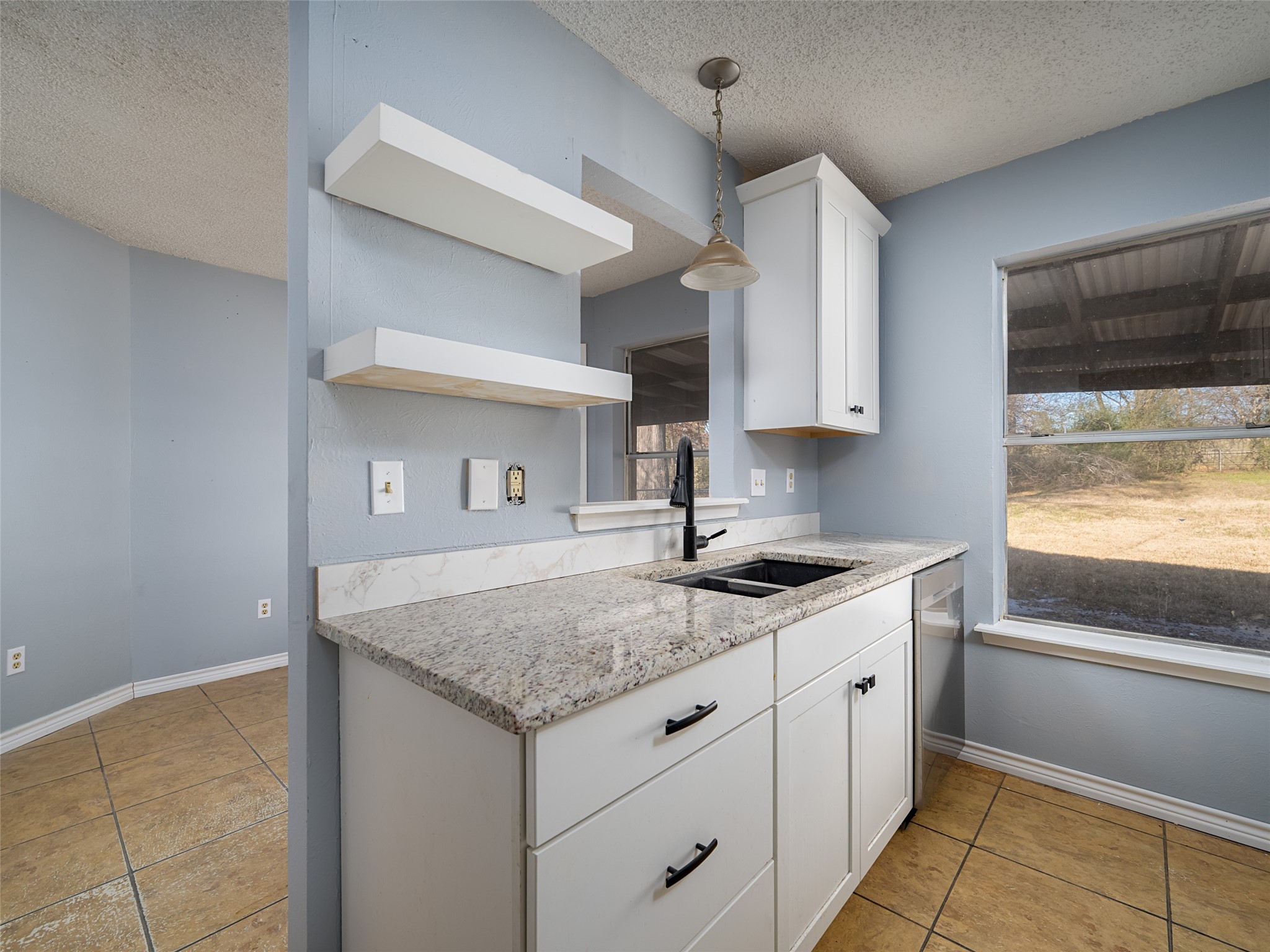 3604 Andrea Street Longview TX 75604