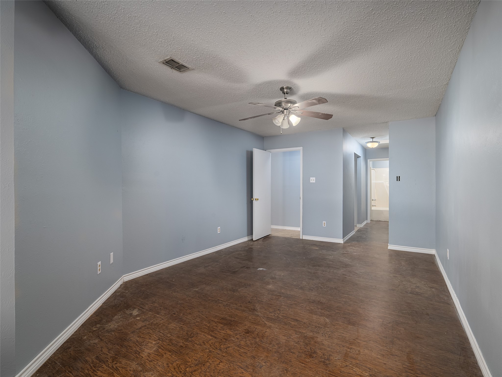 3604 Andrea Street Longview TX 75604