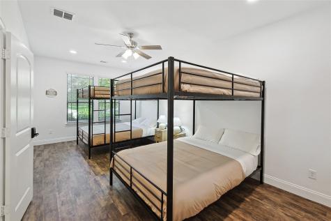 462 Wintergreen Drive Waxahachie TX 75165