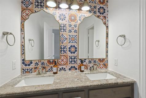 462 Wintergreen Drive Waxahachie TX 75165