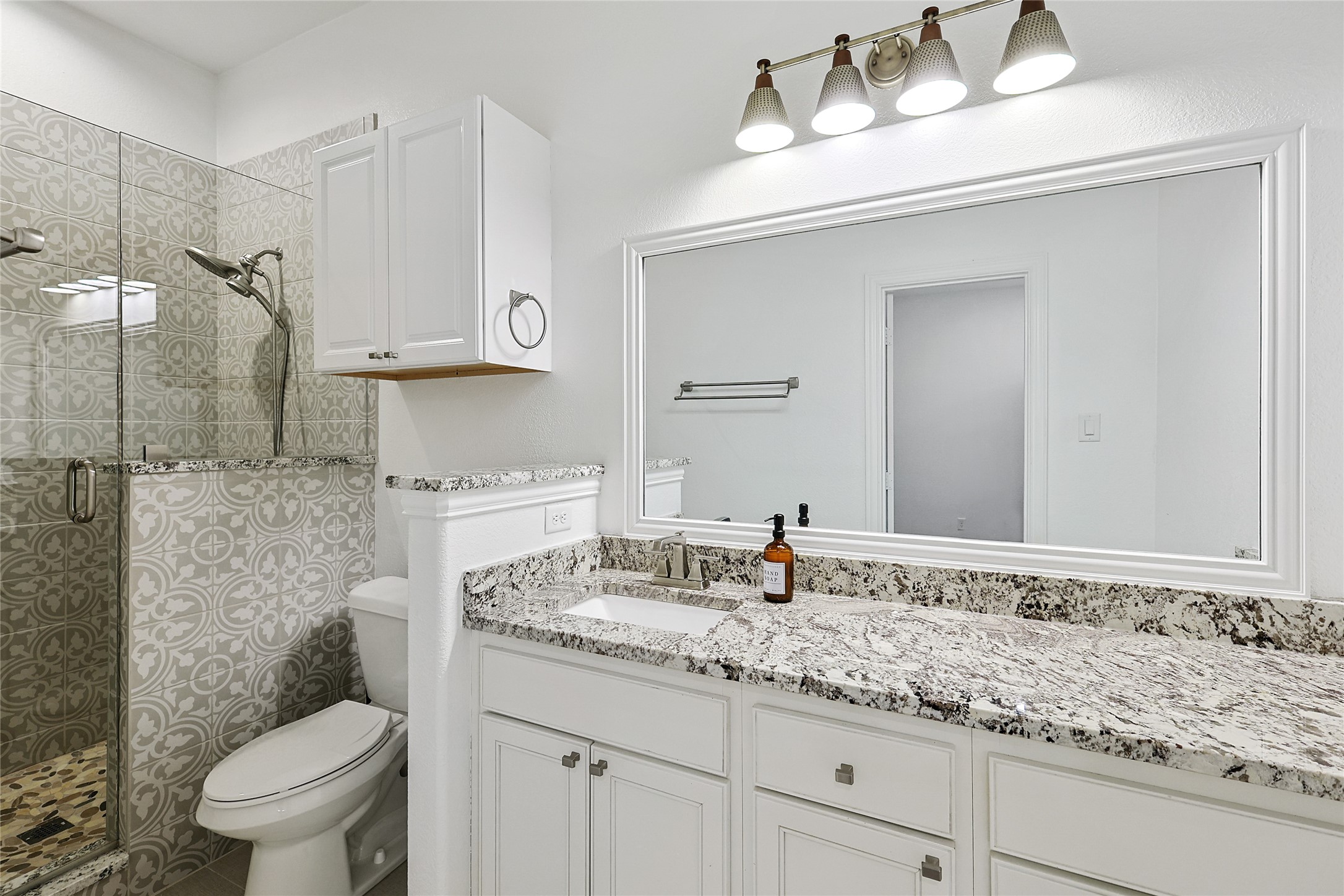 462 Wintergreen Drive Waxahachie TX 75165
