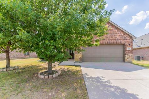 624 Swift Current Drive Crowley TX 76036