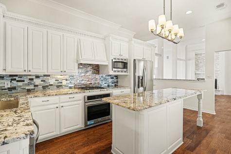 7006 Stone Bluff Court Granbury TX 76048