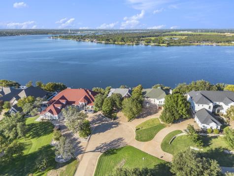 7006 Stone Bluff Court Granbury TX 76048