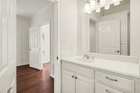 7006 Stone Bluff Court Granbury TX 76048