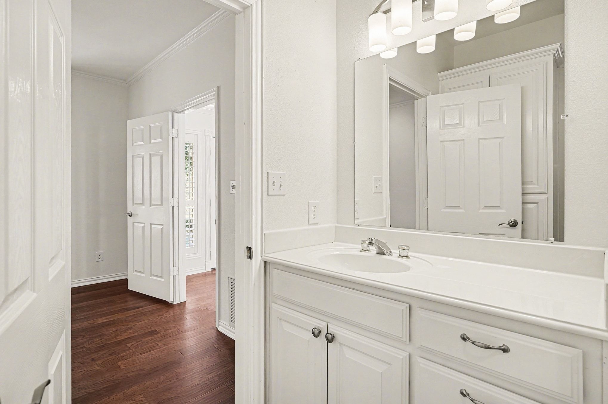 7006 Stone Bluff Court Granbury TX 76048