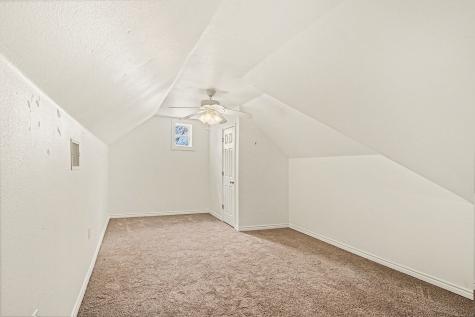 7006 Stone Bluff Court Granbury TX 76048