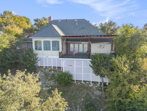 7006 Stone Bluff Court Granbury TX 76048