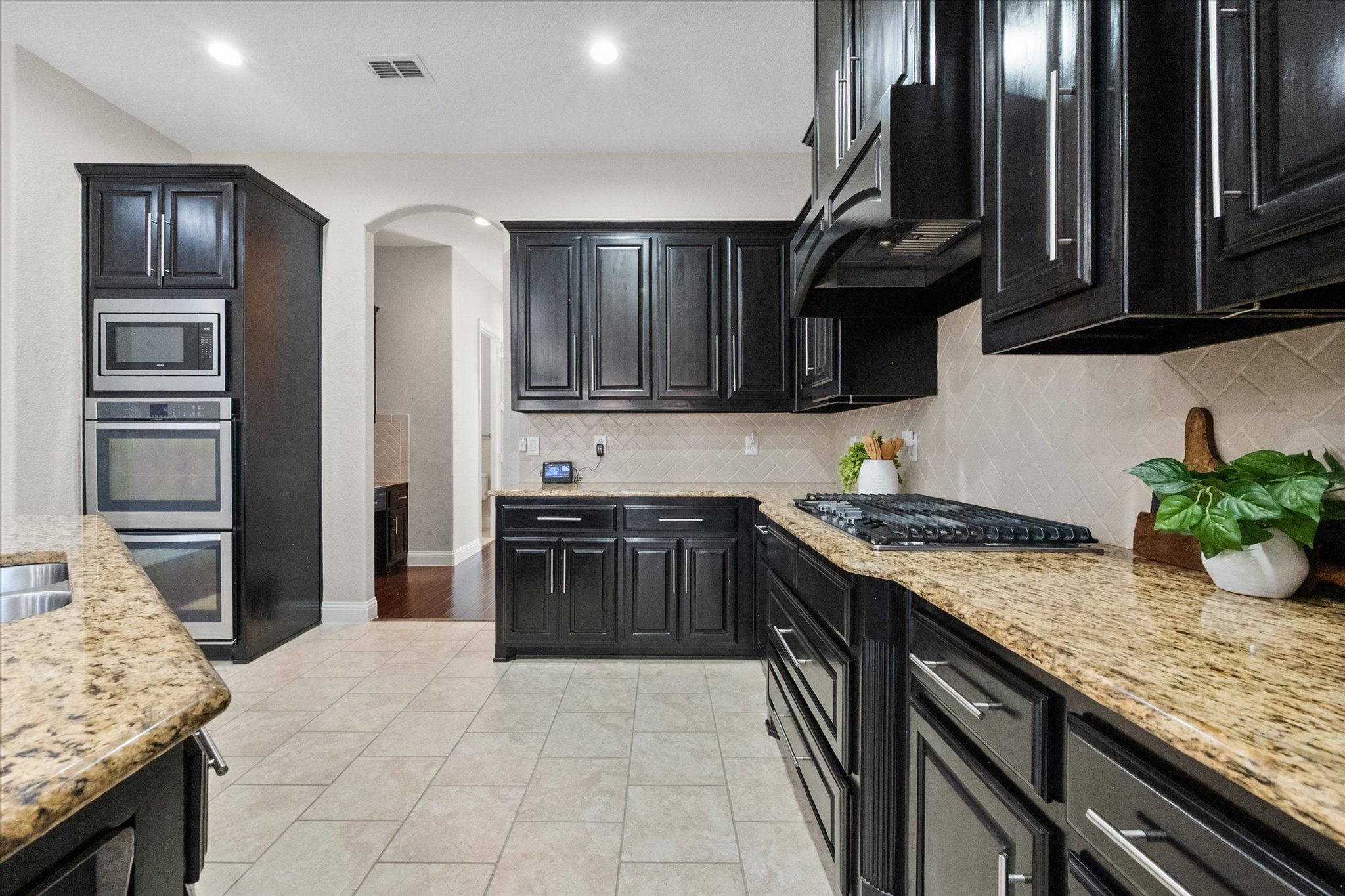 4517 Sunflower Drive Mansfield TX 76063