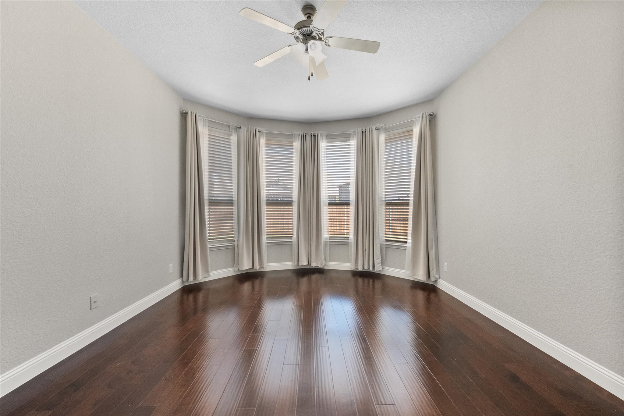 4517 Sunflower Drive Mansfield TX 76063