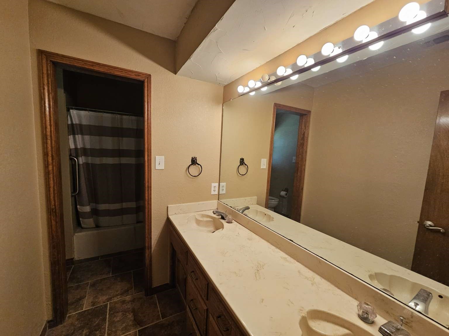 5317 Bello Vista Drive Sherman TX 75090