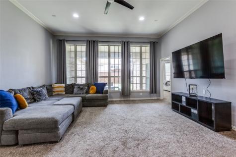 7811 Glen Hollow Lane Sachse TX 75048
