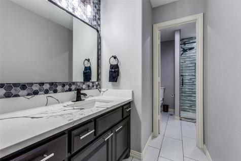 7811 Glen Hollow Lane Sachse TX 75048