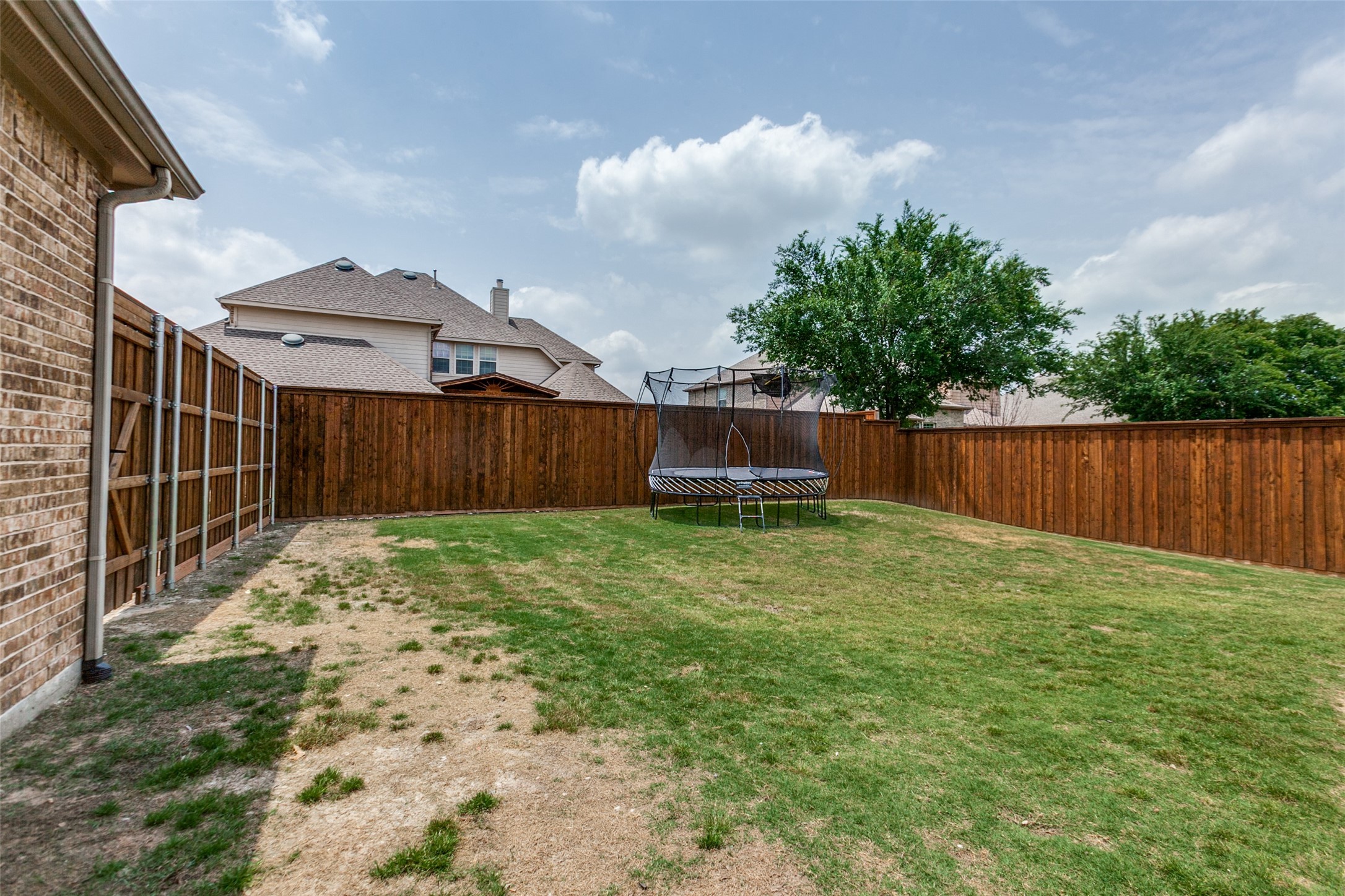 7811 Glen Hollow Lane Sachse TX 75048