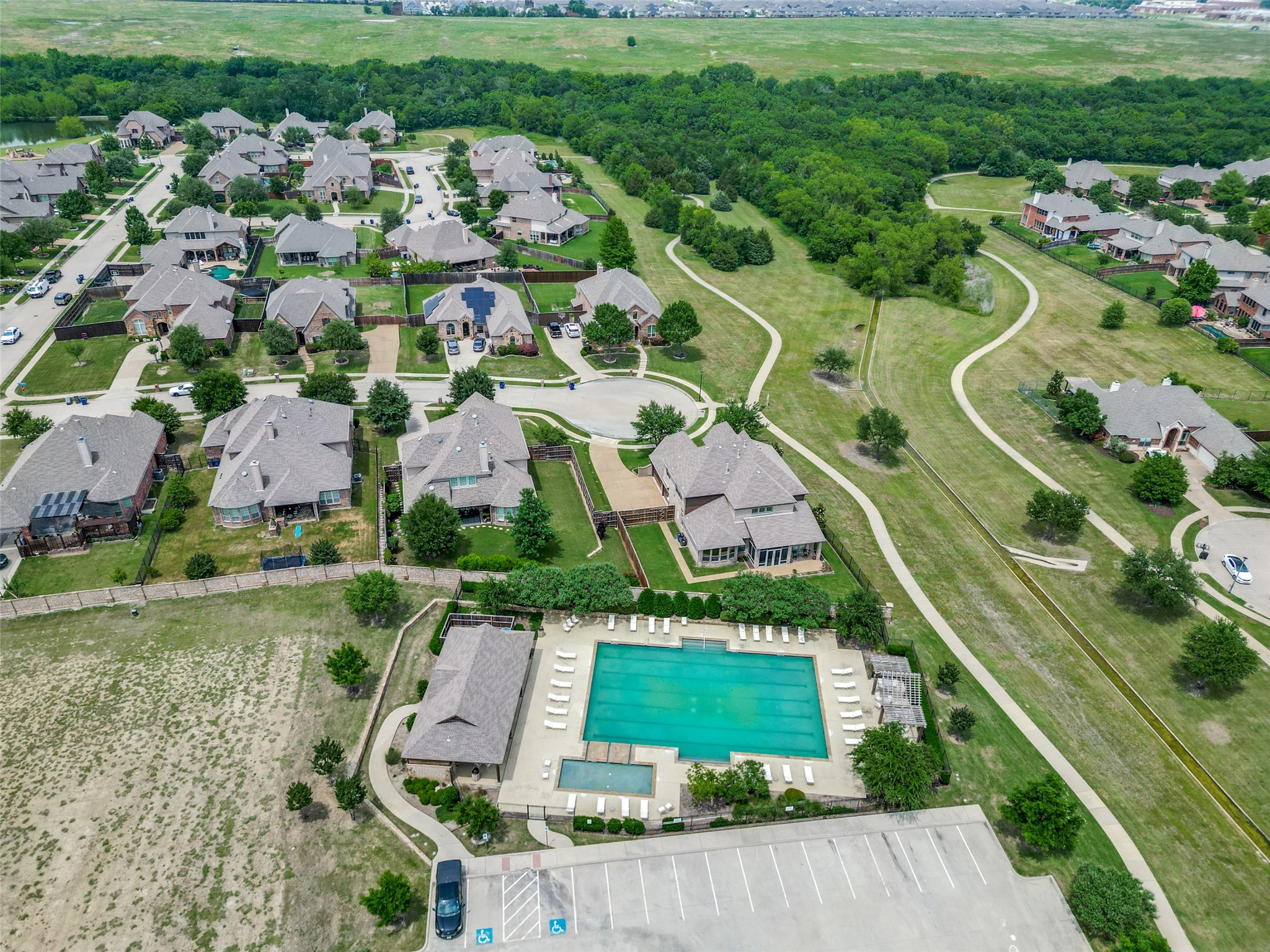 7811 Glen Hollow Lane Sachse TX 75048