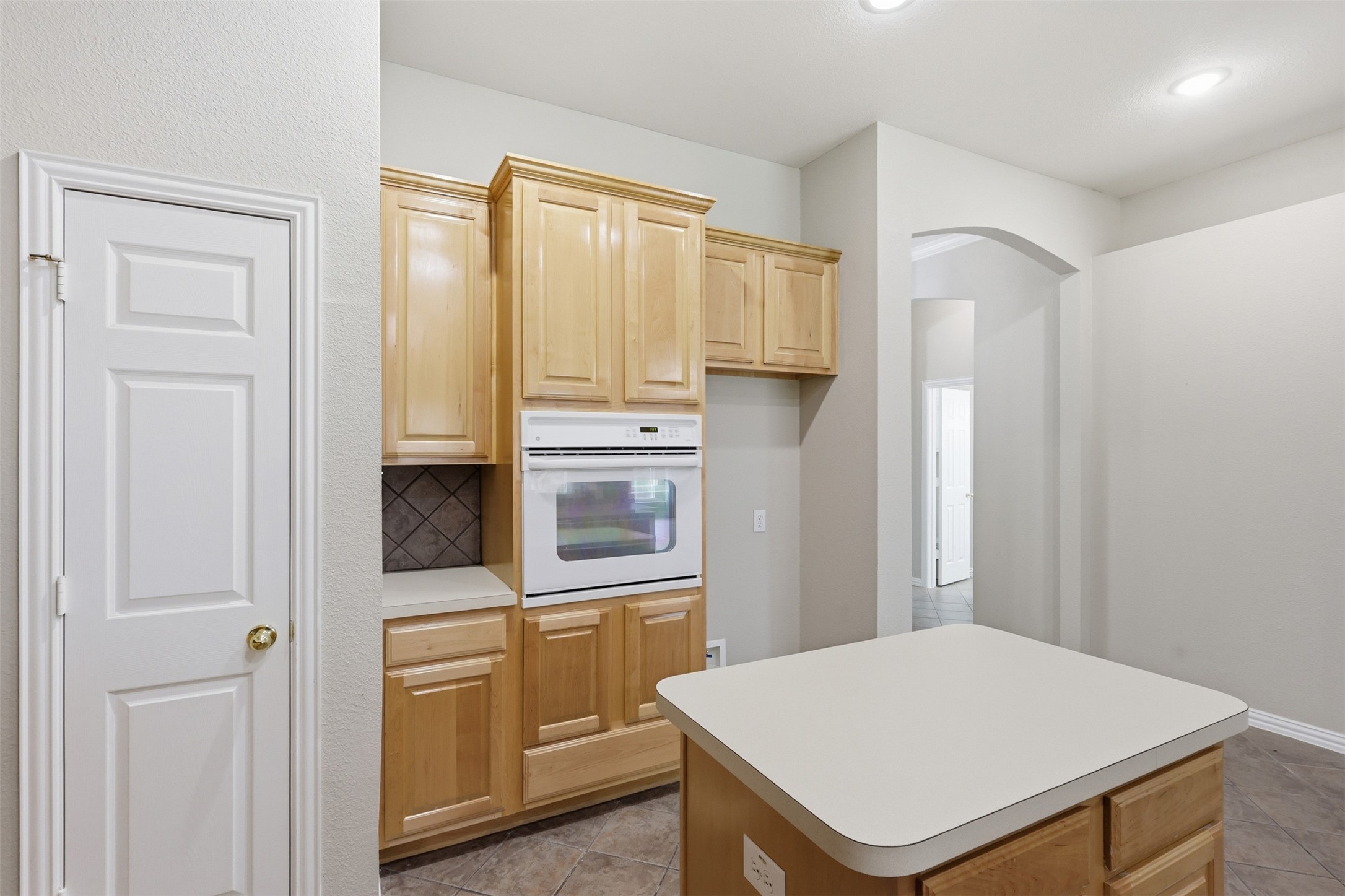 1313 Val Verde Court Denton TX 76210
