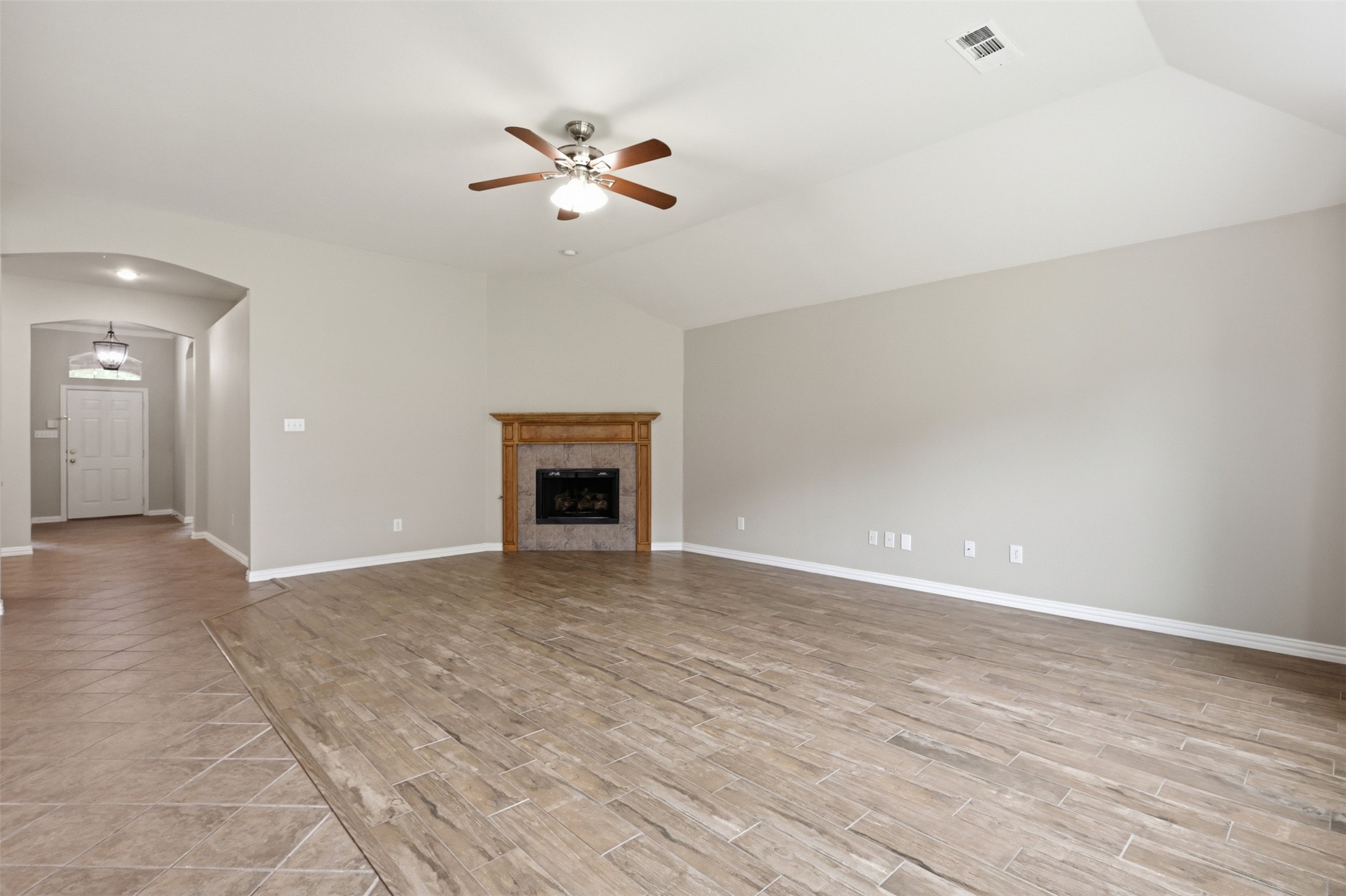 1313 Val Verde Court Denton TX 76210