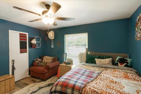 4513 Charles Court Benbrook TX 76116