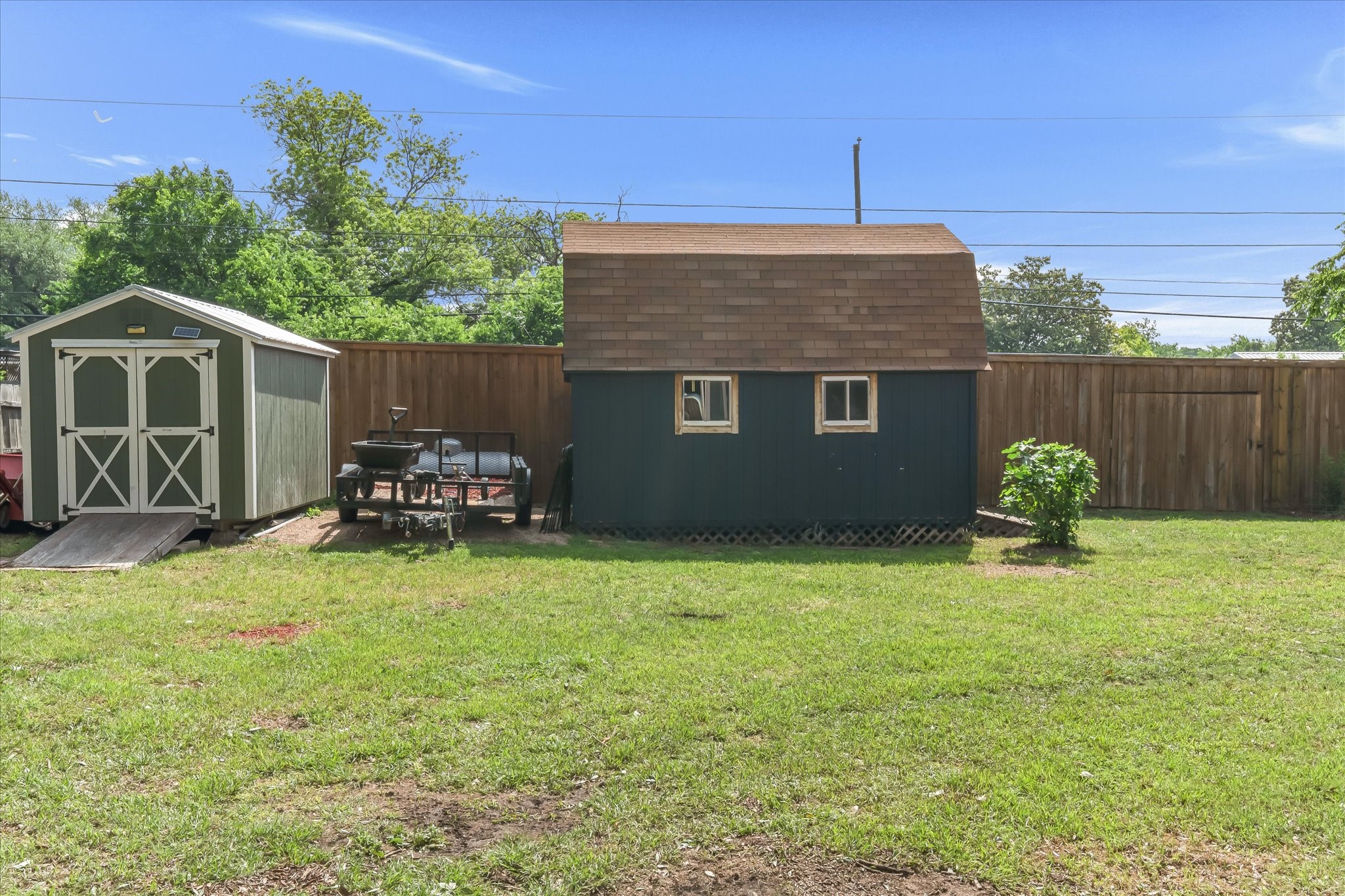 4513 Charles Court Benbrook TX 76116