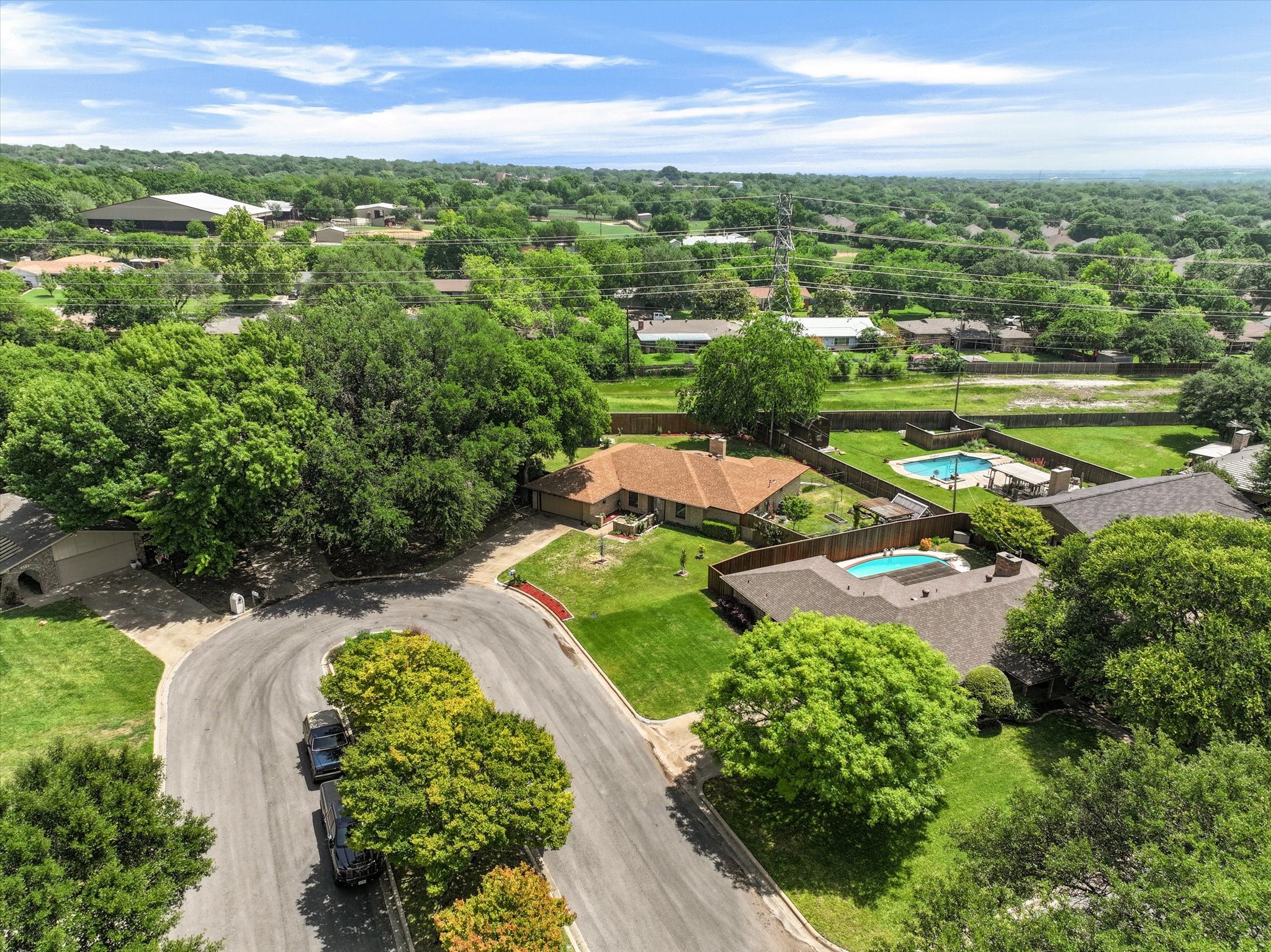 4513 Charles Court Benbrook TX 76116
