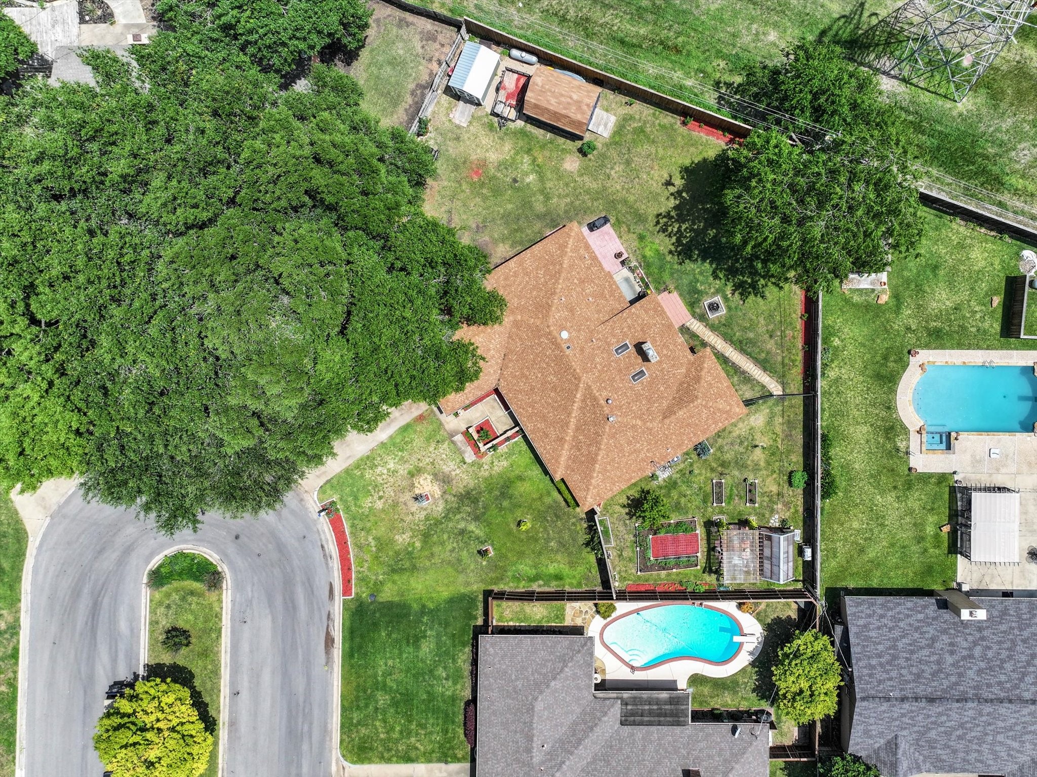 4513 Charles Court Benbrook TX 76116