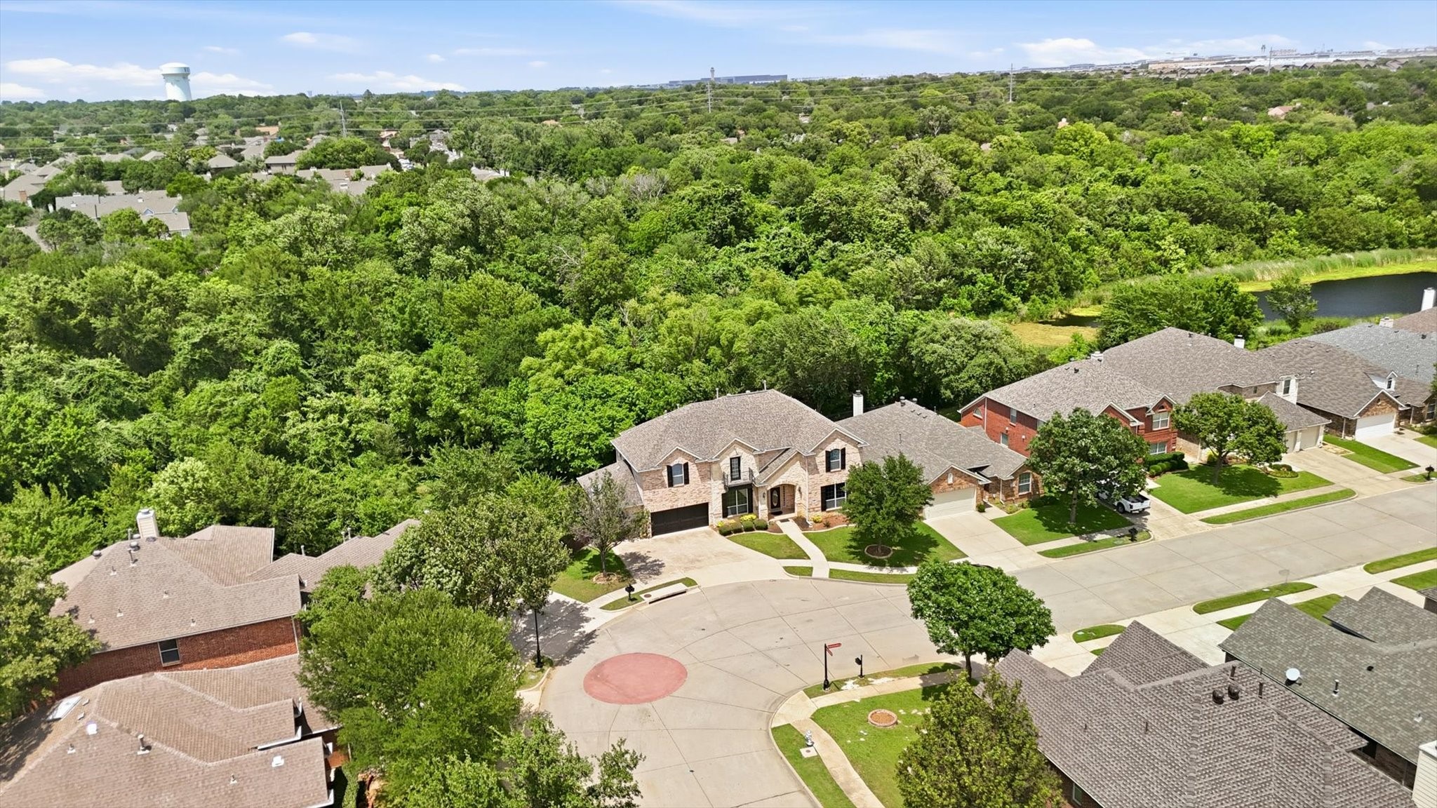 201 Fountainview Drive Euless TX 76039