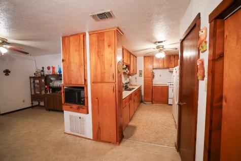 6482 County Road 4700 Commerce TX 75428
