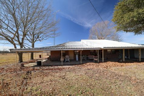 6482 County Road 4700 Commerce TX 75428