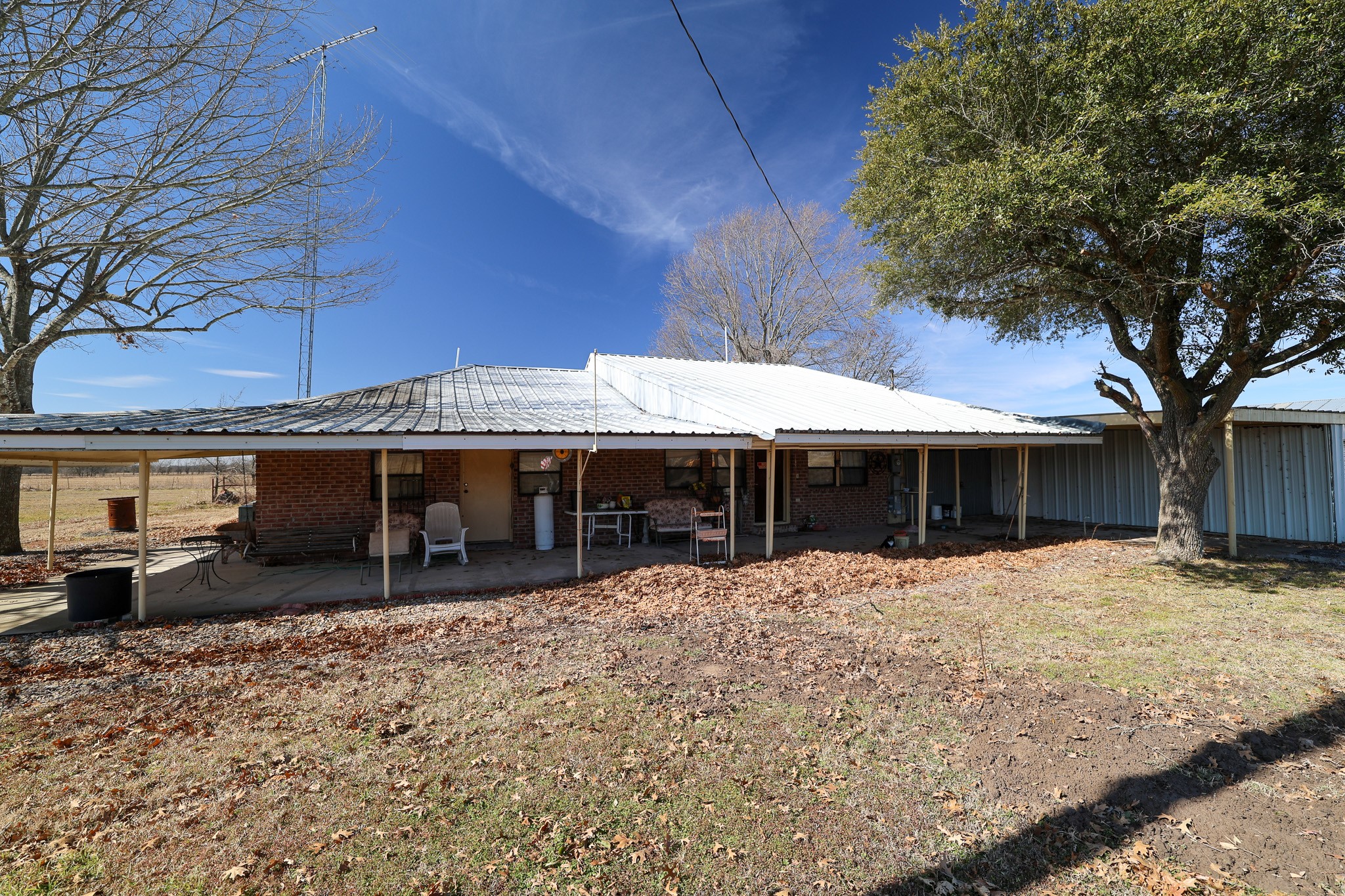 6482 County Road 4700 Commerce TX 75428