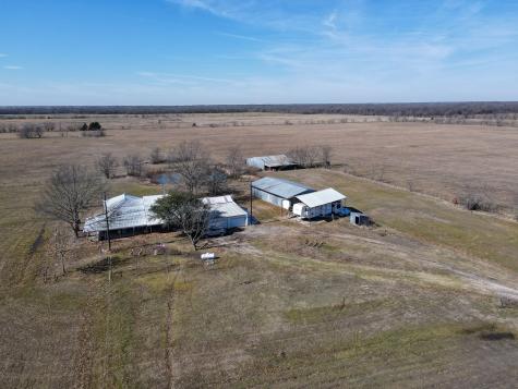 6482 County Road 4700 Commerce TX 75428