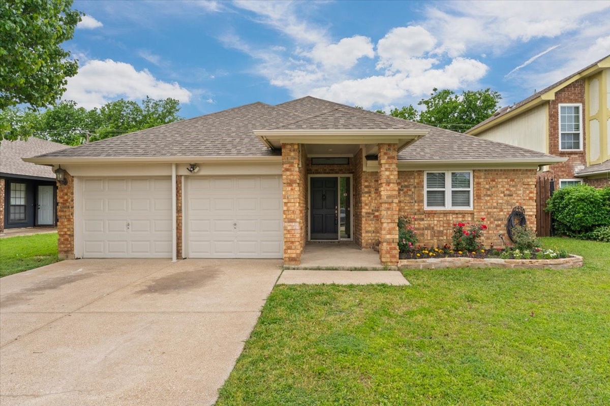 5702 Congressional Drive Arlington TX 76018