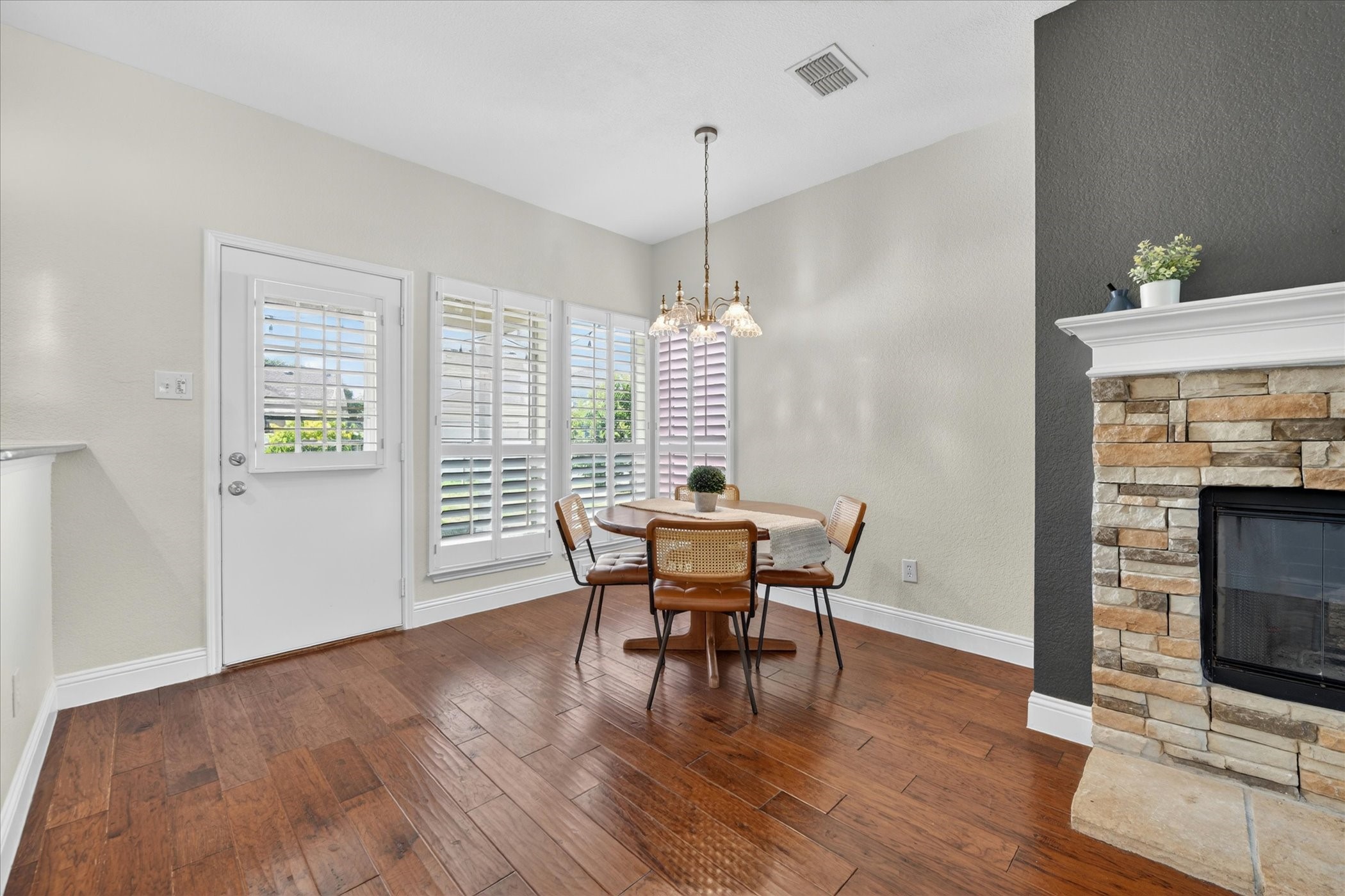 3204 Kinston Cove Fort Worth TX 76179