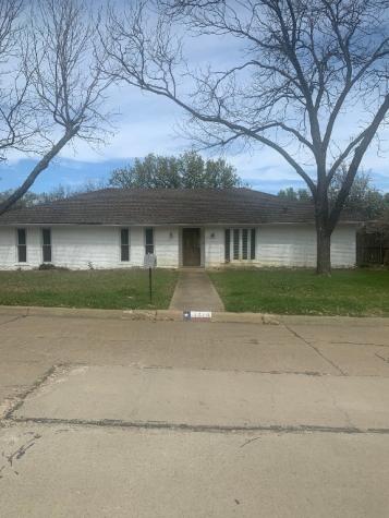 1710 Canadian Circle Grand Prairie TX 75050
