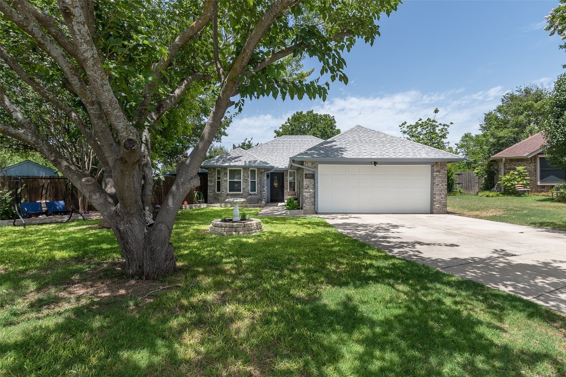 10229 Pack Saddle Court Fort Worth TX 76108
