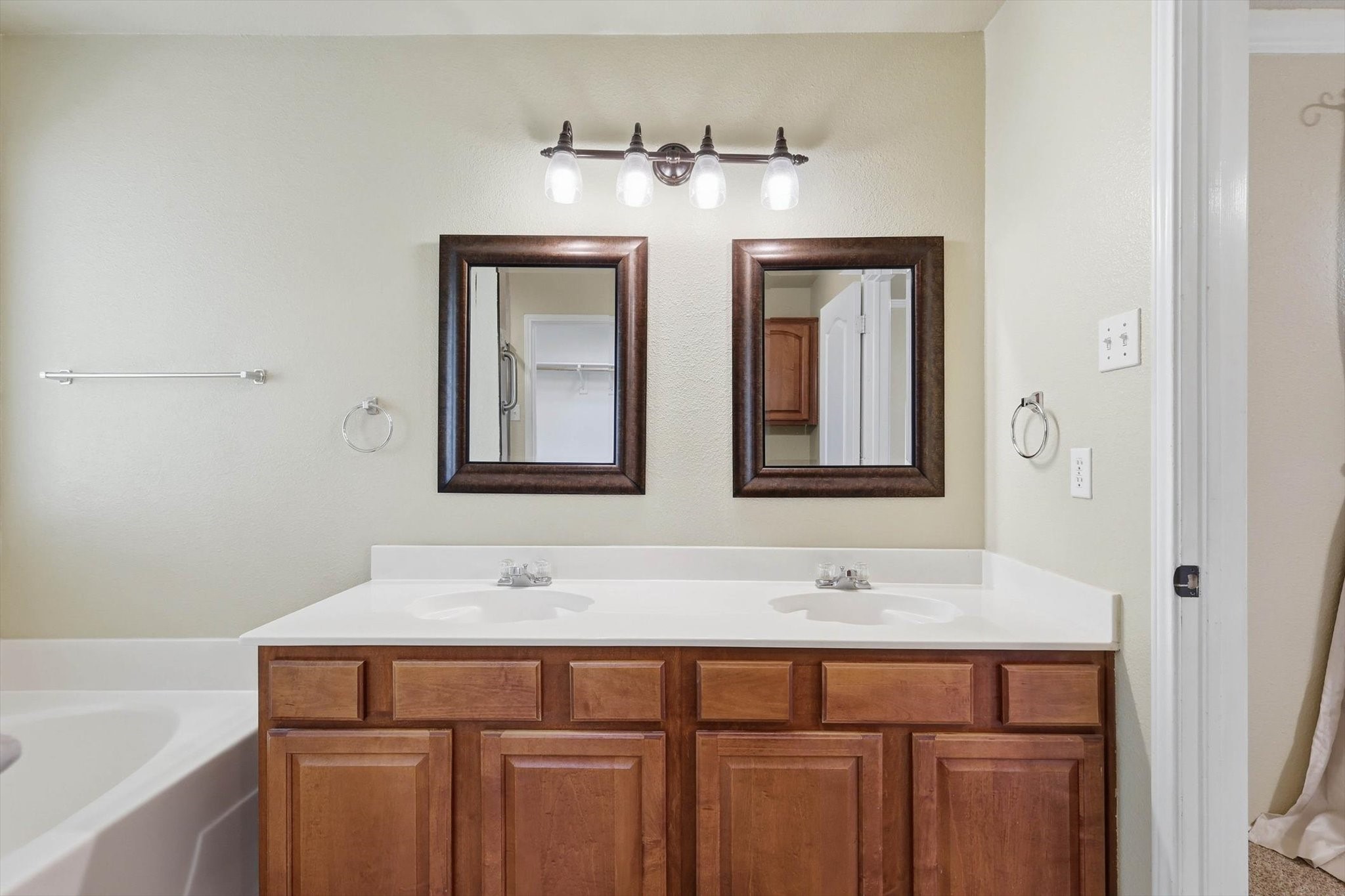 6421 Peak View Court Midlothian TX 76065