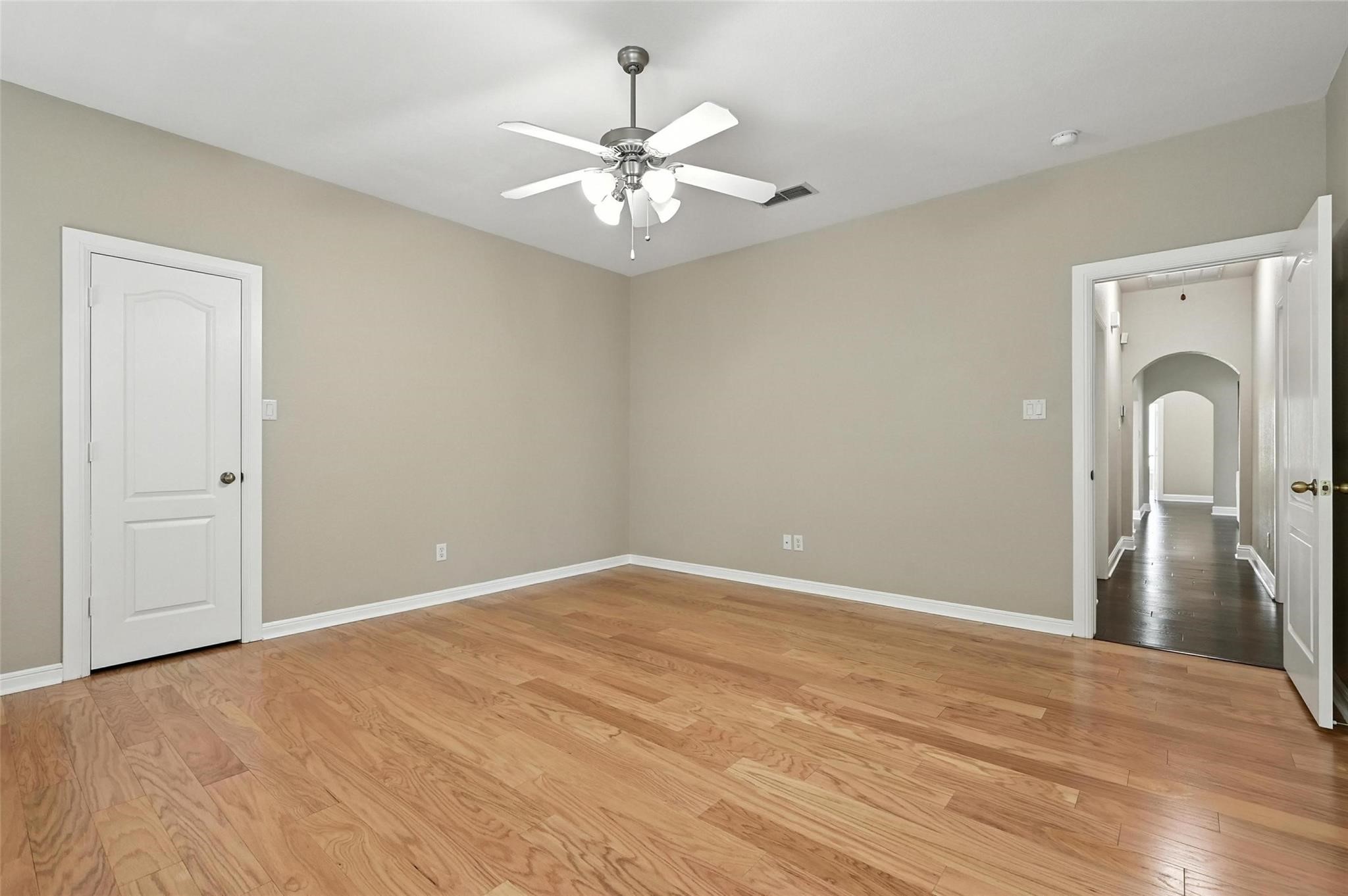 8974 Ranch Bluff Court Benbrook TX 76126
