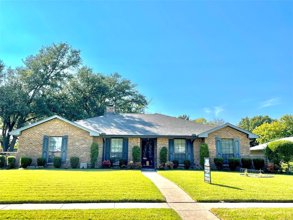 309 Doral Place Garland TX 75043