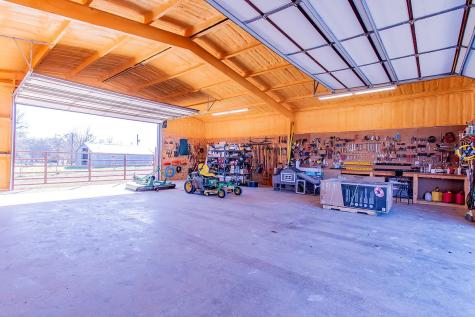 6045 Vz County Road 1110 Grand Saline TX 75140
