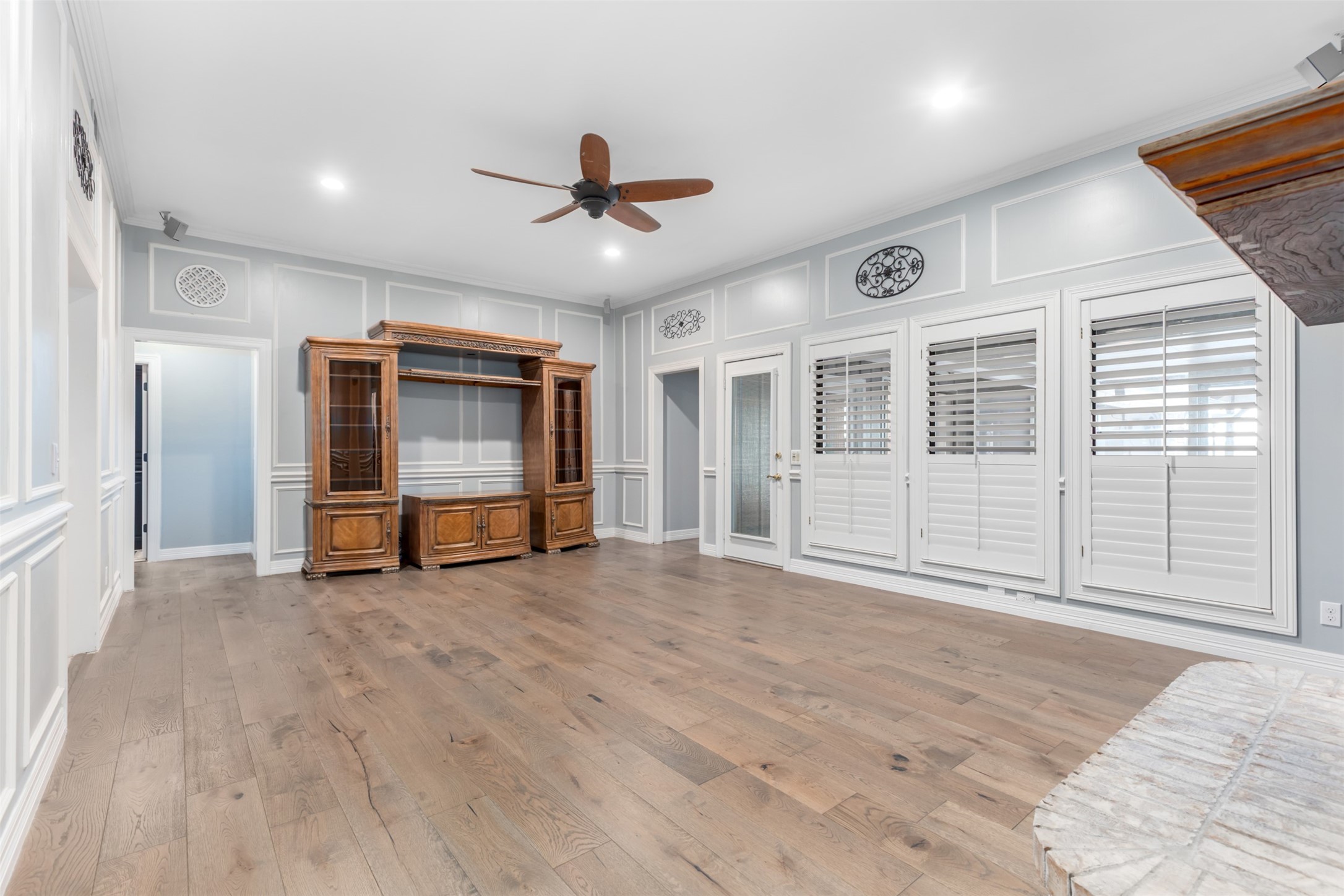 1642 Texas Longhorn Trail Gunter TX 75058