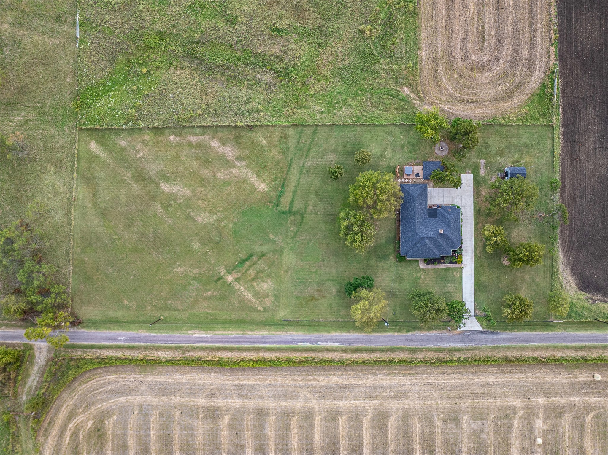 1642 Texas Longhorn Trail Gunter TX 75058