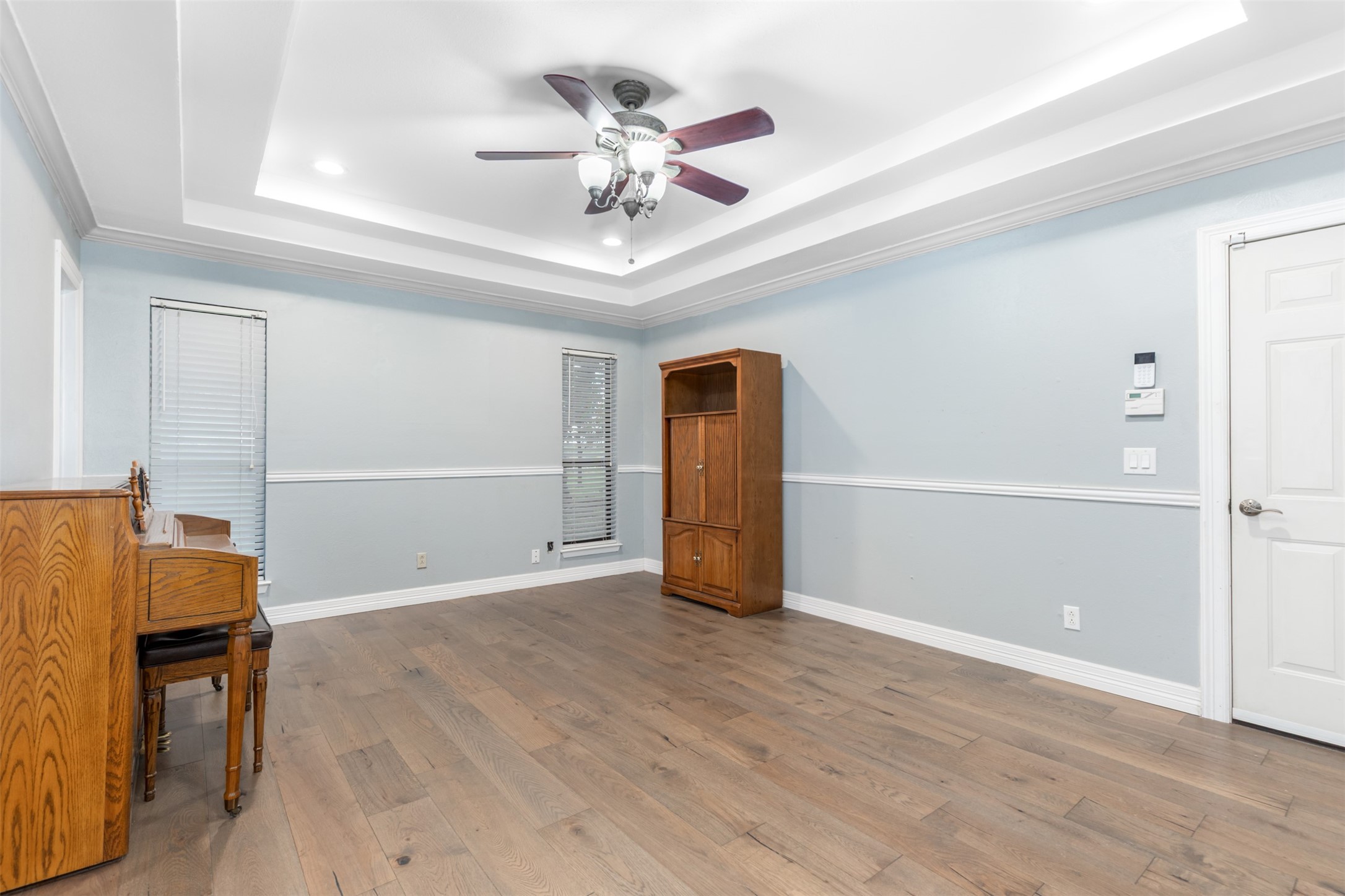 1642 Texas Longhorn Trail Gunter TX 75058