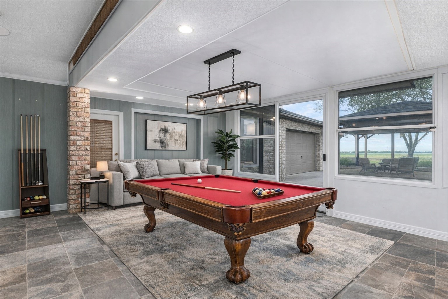 1642 Texas Longhorn Trail Gunter TX 75058