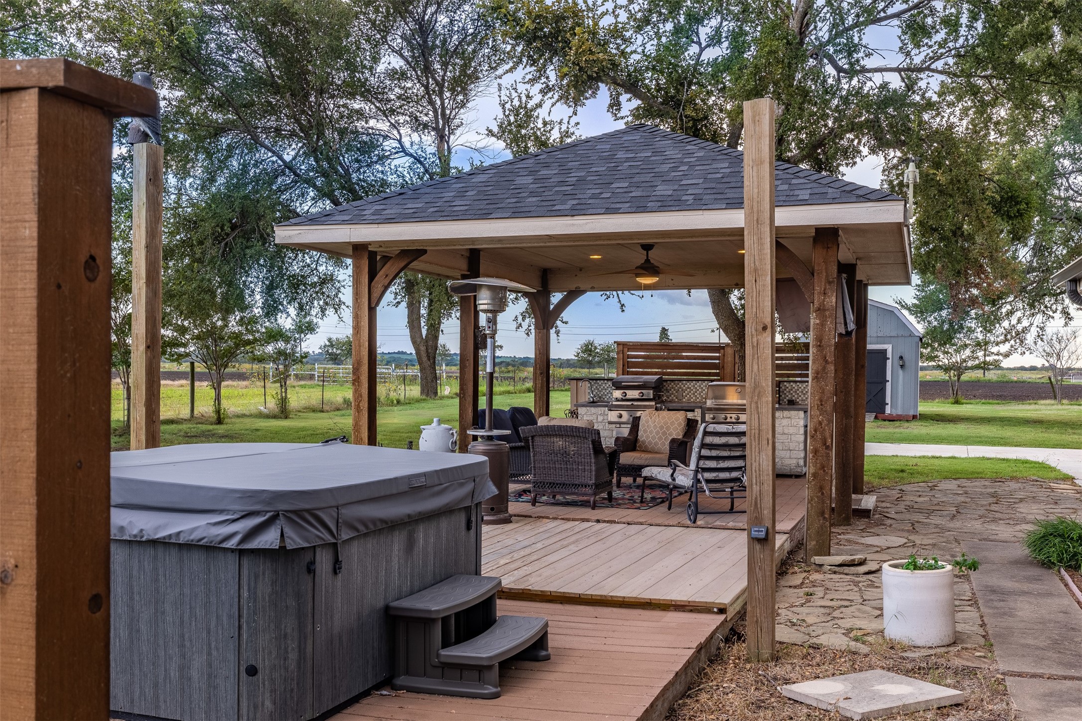 1642 Texas Longhorn Trail Gunter TX 75058