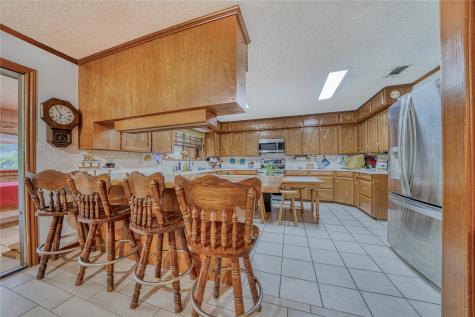 2787 Fm 250 N Hughes Springs TX 75656