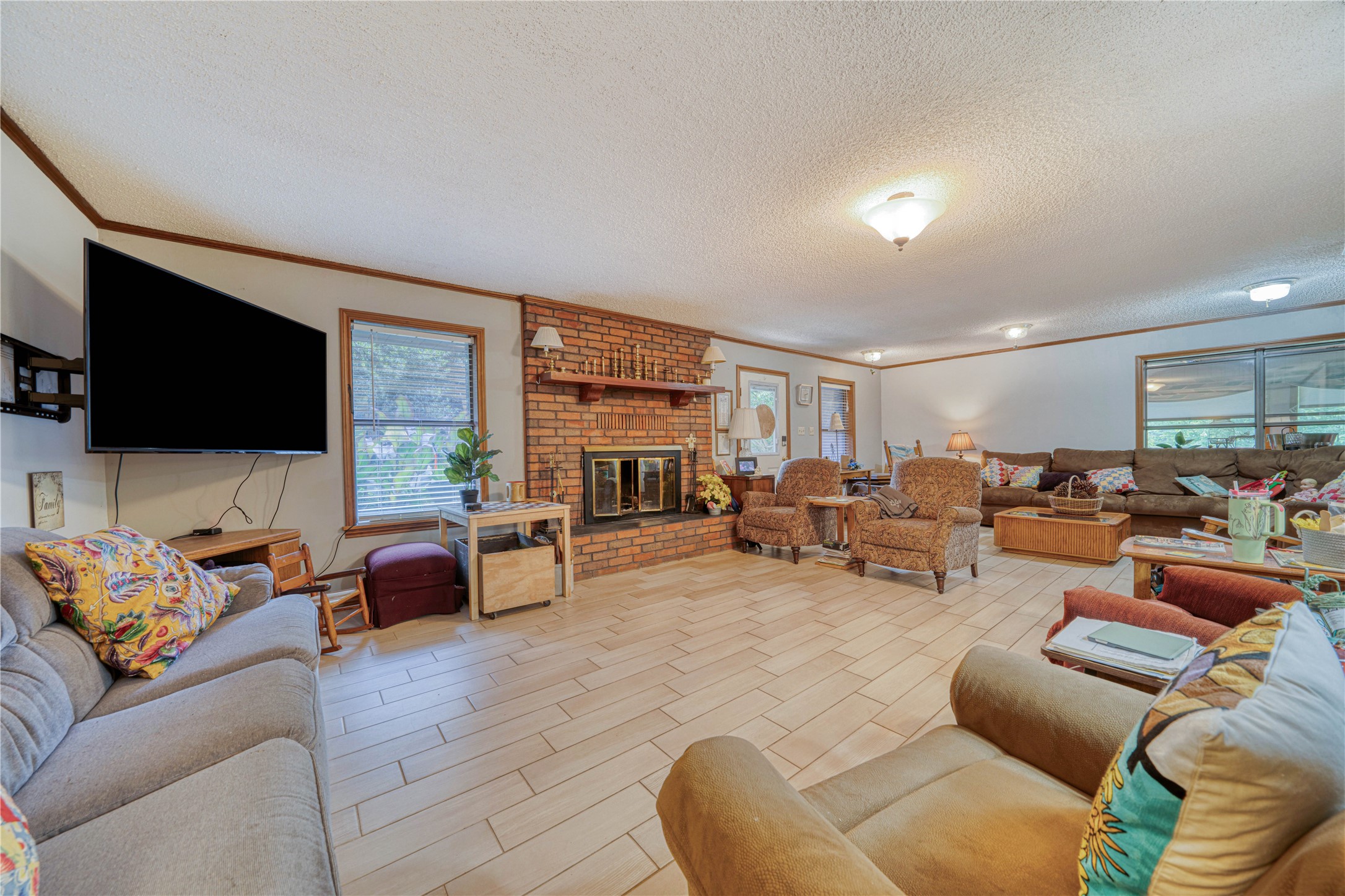 2787 Fm 250 N Hughes Springs TX 75656