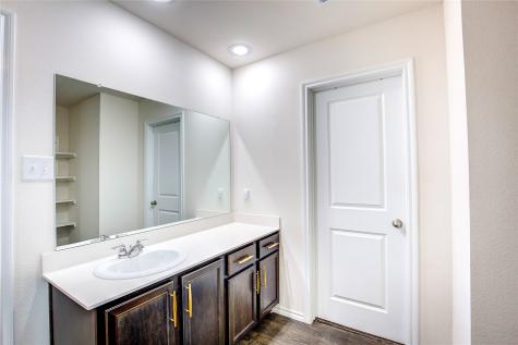 3021 Karsen Lane Mesquite TX 75126